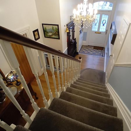 Bed and Breakfast Grosvenor House - Onsite Free Parking à Ilfracombe Extérieur photo
